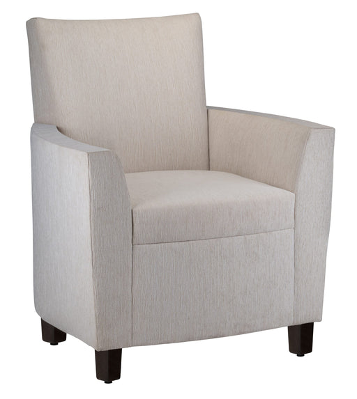 8072_CG01 Brynlee Chair