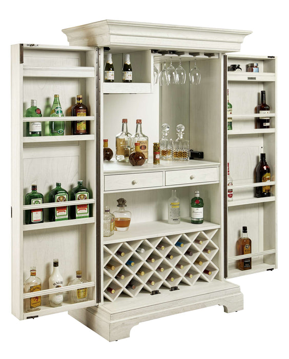 PASSPORT II WINE AND BAR CABINET