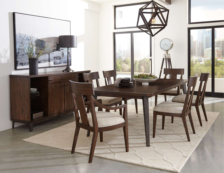 MONTEREY POINT DINING TABLE