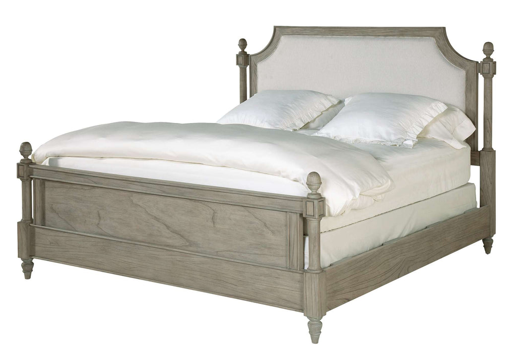 WELLINGTON ESTATES QUEEN UPHOLSTERED BED