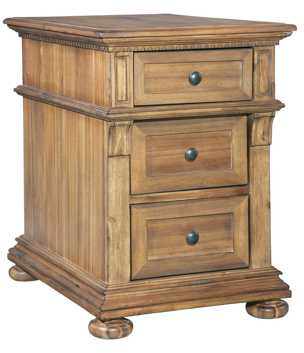 WELLINGTON HALL CHAIRSIDE CHEST