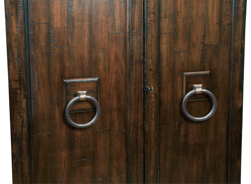 ROGUE VALLEY WINE CABINET